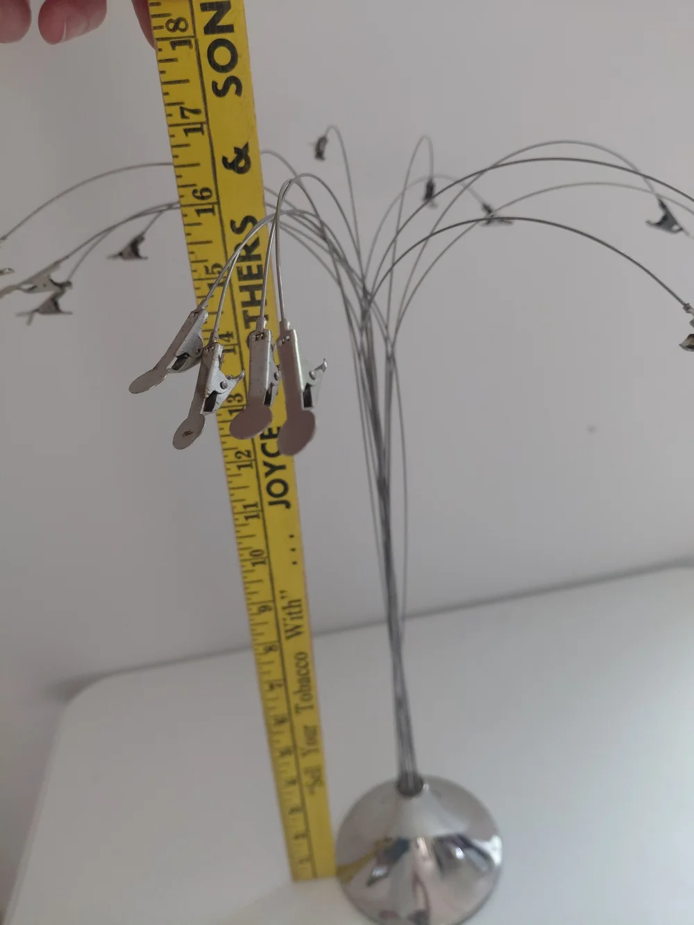 Silver Multi-Arm Photo Clip Tree - Silver Home Accent